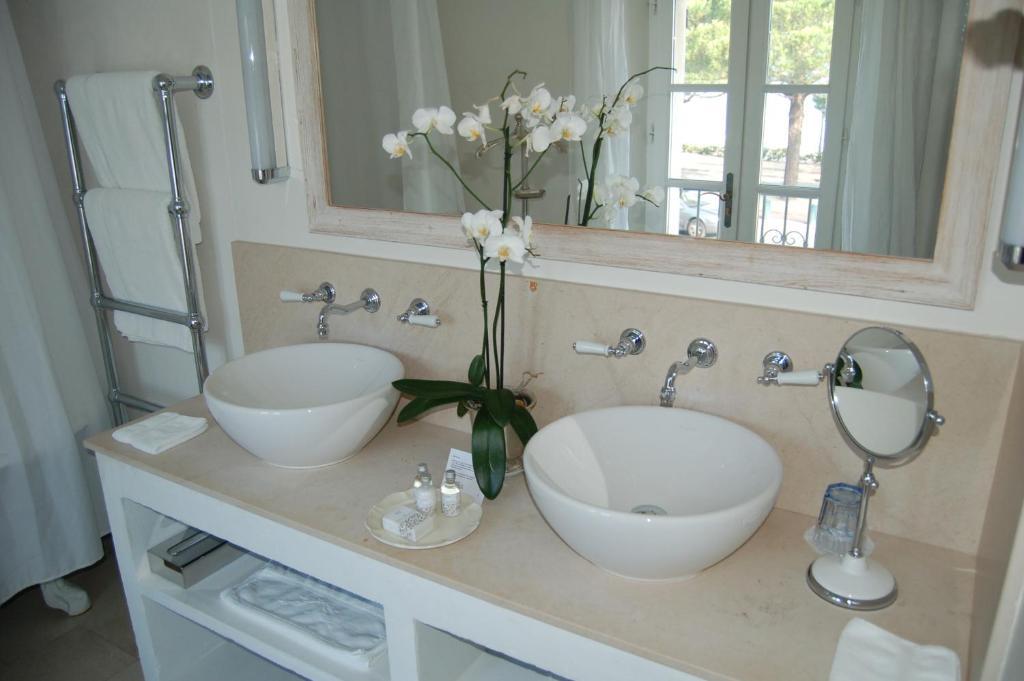 Pastis Hotel St Tropez Saint Tropez Bagian luar foto